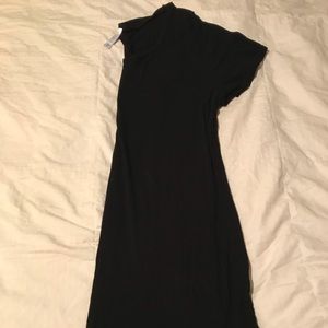 Lularoe 2XL Classic T. Solid black slinky material